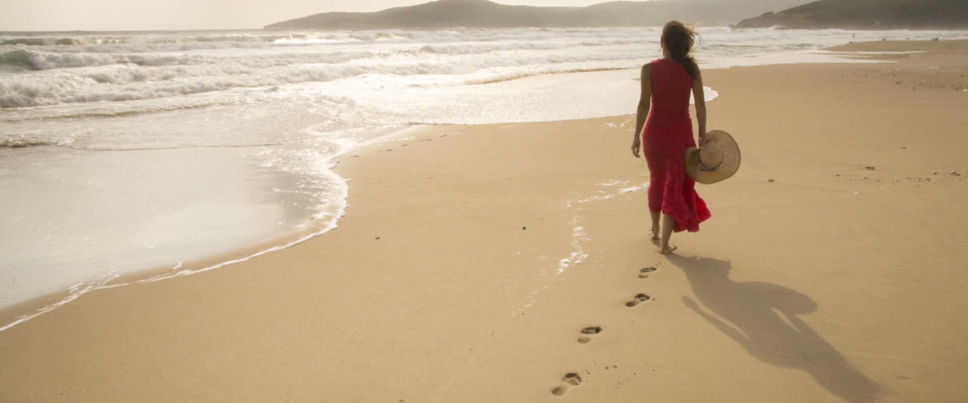 Passeie ao longo da praia