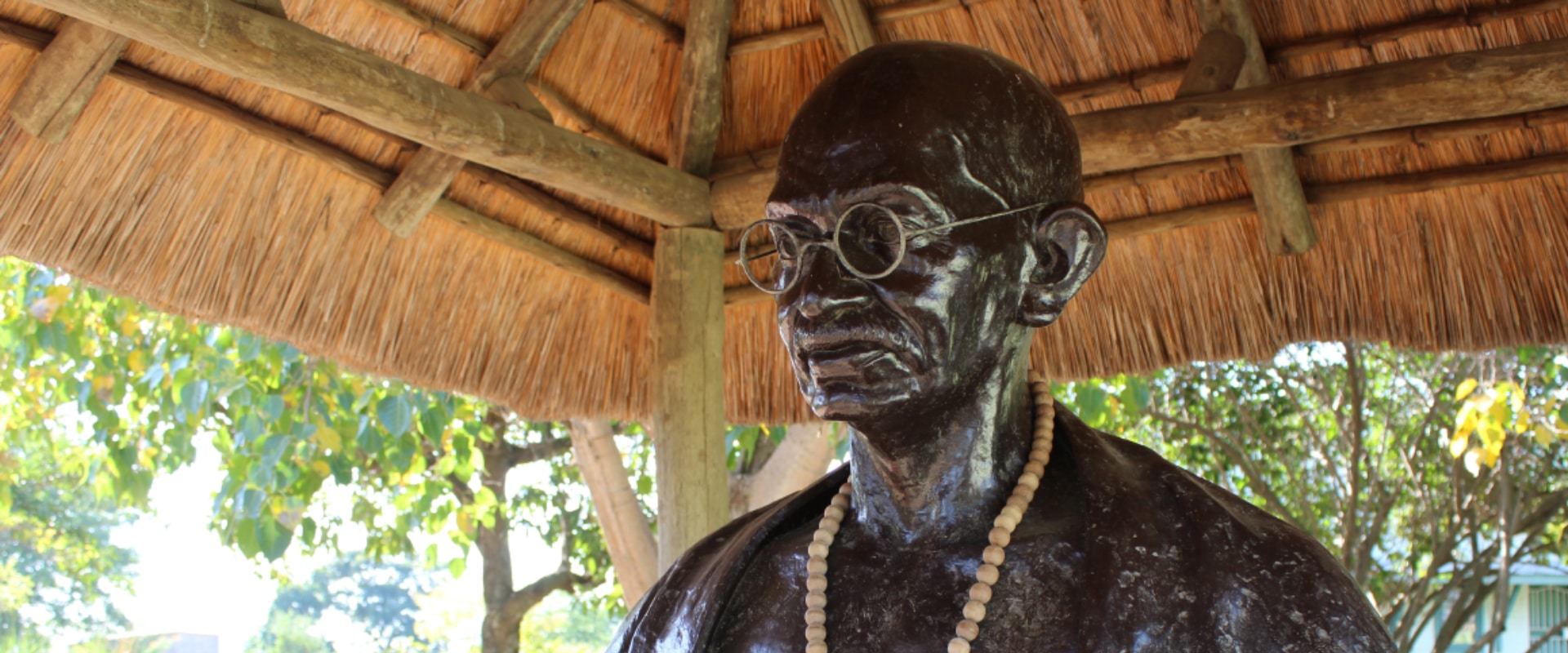 Visite o assentamento de Gandhi