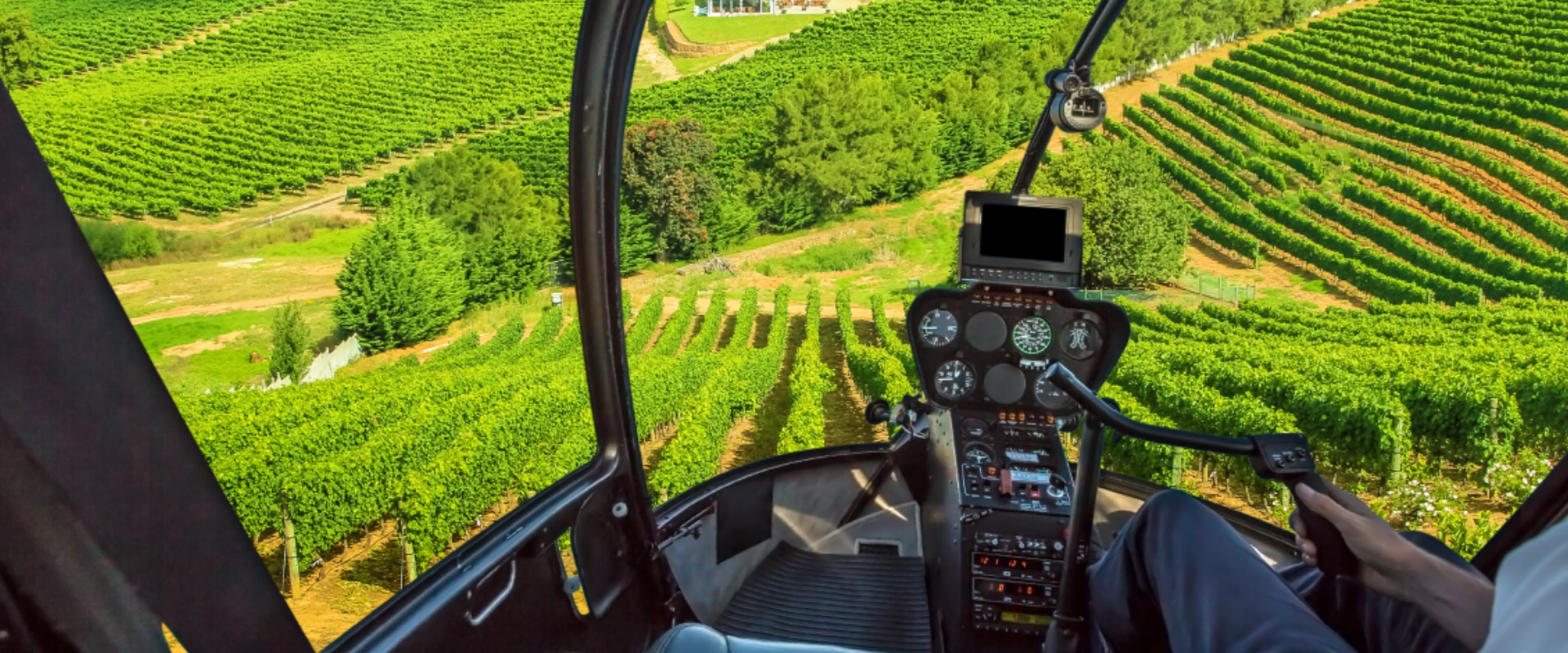 Ver as vinícolas de um helicóptero