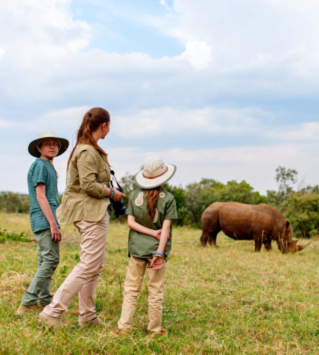 Embarque em um Safari a pé 12