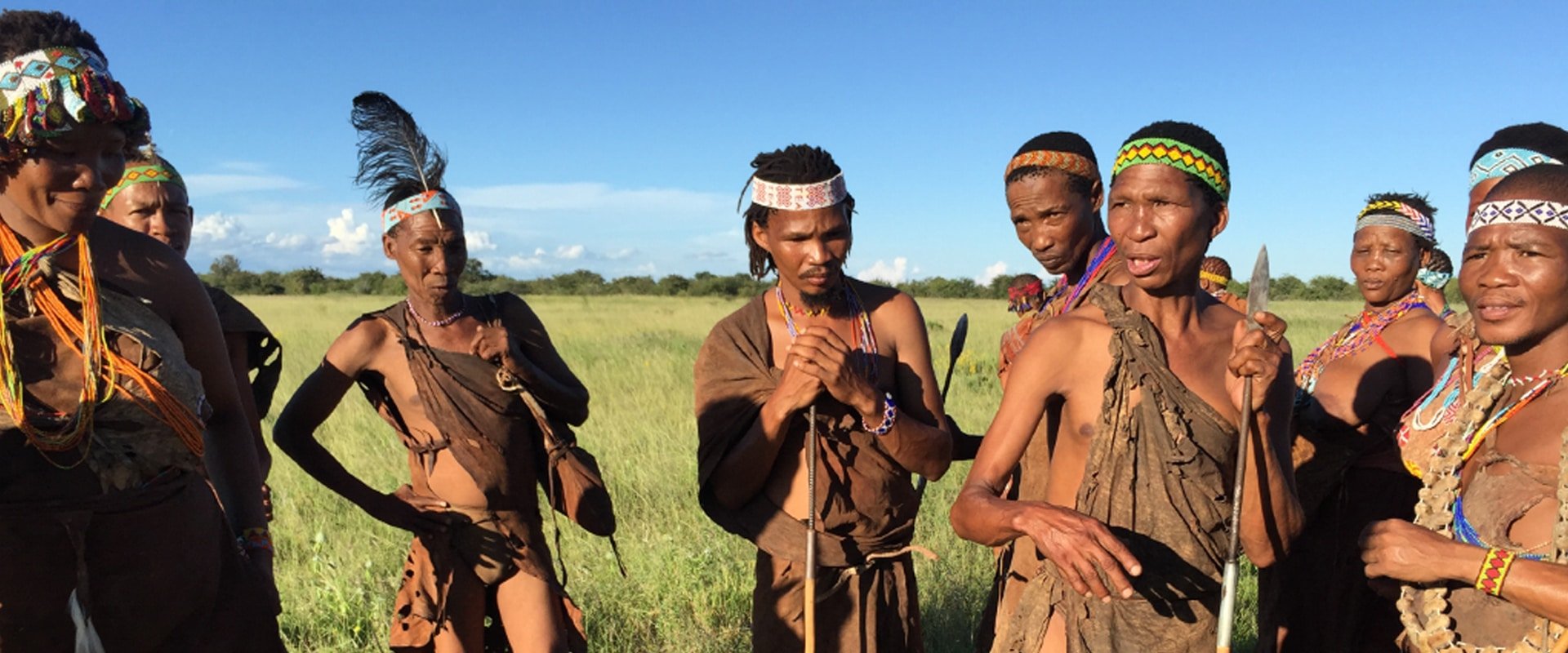 Interact with the Zu/’hoasi Bushmen